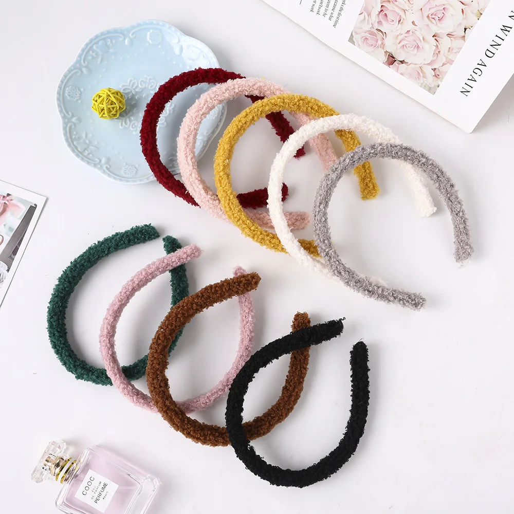 Jesień i zima Nowy cukierkowy kolor Teddy Curly Lamb Hair Hoop Prosta plastikowa opaska na głowę Akcesoria do włosów Hurtownia