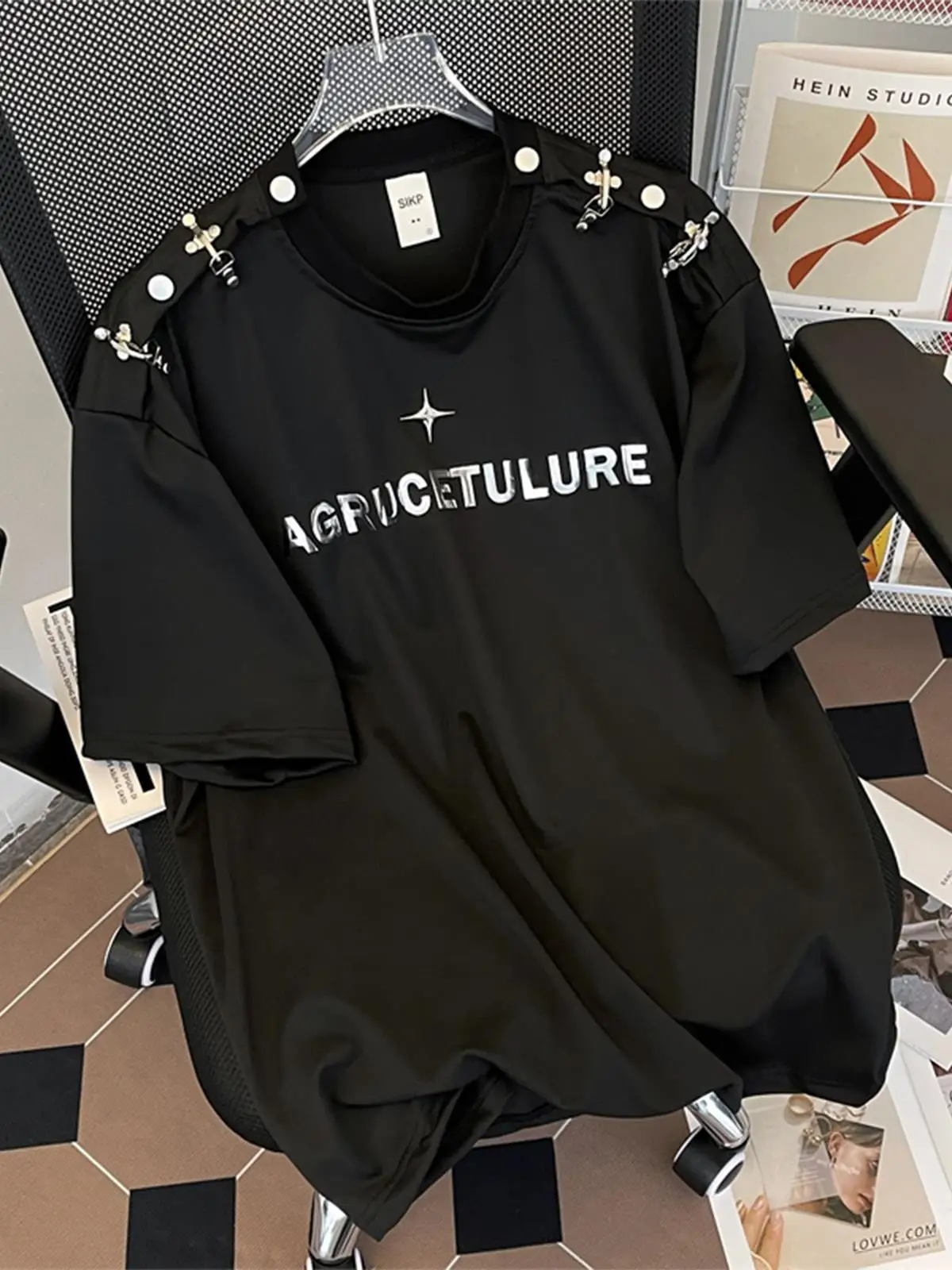 Camiseta Vintage con Estampado Urbano, Diseño Americano, Metalizado Azul, Acolchada, Estilo Cool, Cuello Redondo, Cinco Estrellas...