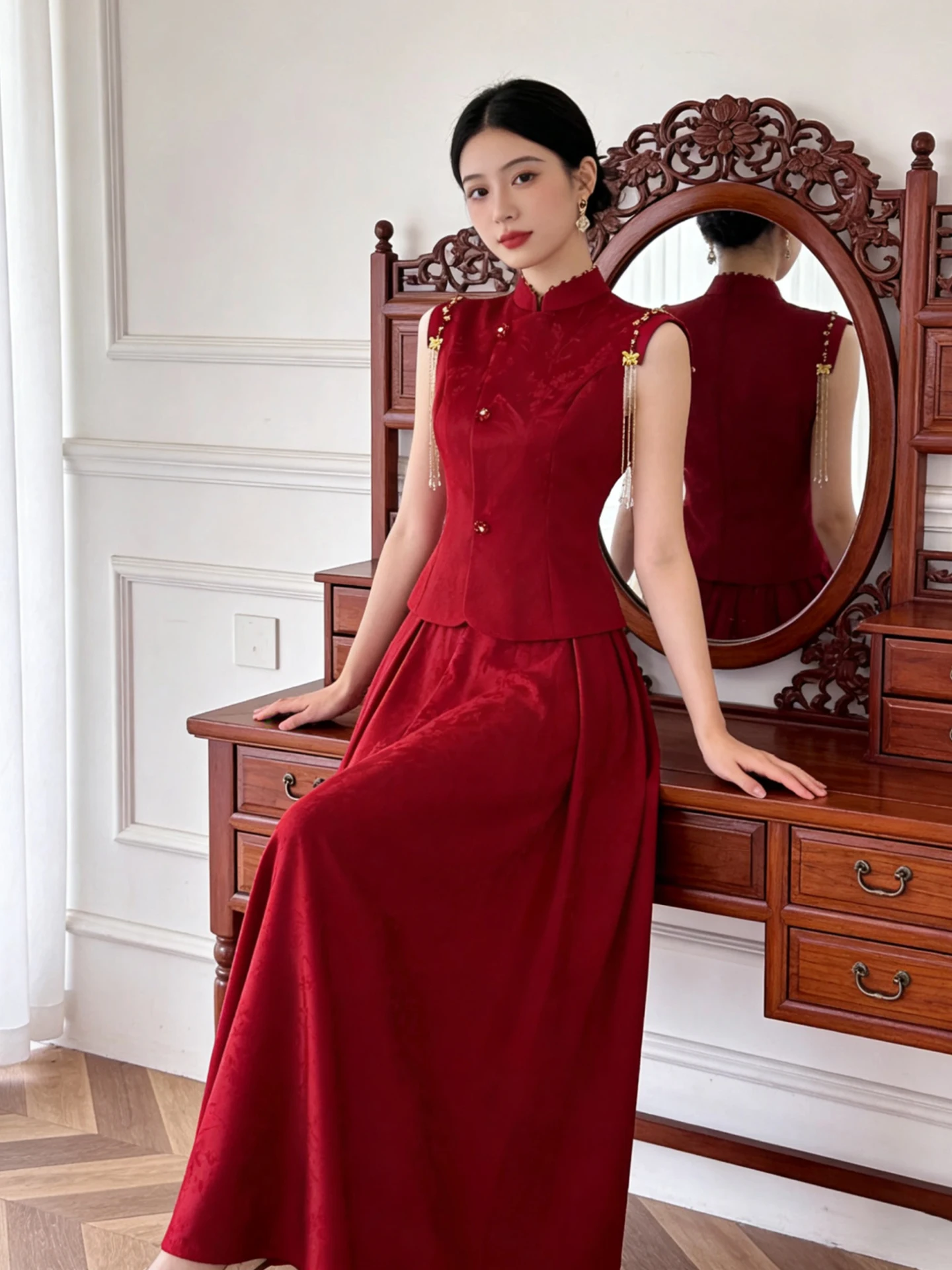 

Китайское свадебное платье в красном цвете, маленький размер, новинка 2026 года, комплект: свадебное платье, платье для невесты, длинное вечернее платье для женщин