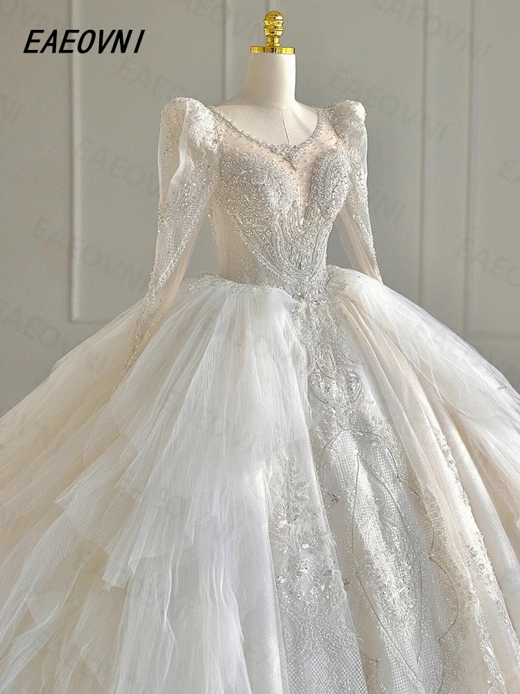 Romantic Full Sleeves Elegant Floor Length Gorgeous White Wedding Dress 2026 Bright Appliqued Bridal Gowns Vestido De Novia