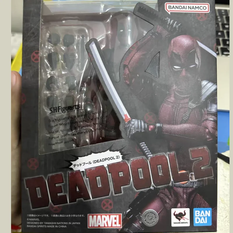 ชุดโมเดลดั้งเดิมของ Bandai ตุ๊กตาขยับแขนขาได้อนิเมะ SHF Deadpool ของเล่นโมเดลของขวัญสำหรับเด็กผู้ชายโมเดลของเล่นสะสม