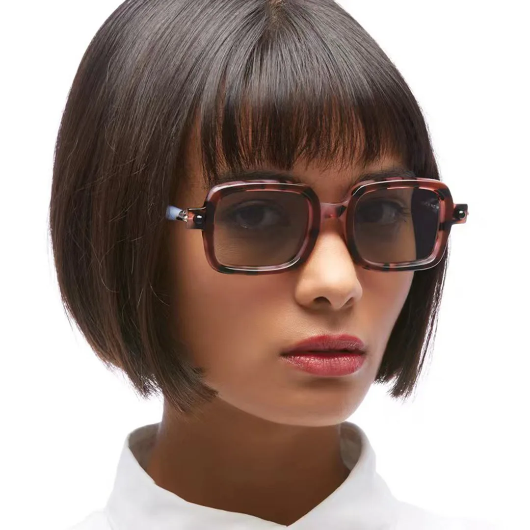 

Women's Small Frame Punk Sunglasses Vintage Retro Square Design Fashion Classic Eyewear UV400 Protection Street Style Shades