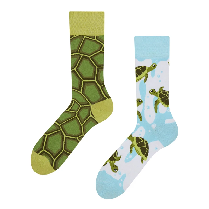 Unisex Creative Funny Cartoon Turtle Cotton Crew Socks Novelty Long Irregular Animal Theme Gifts for Men And Women