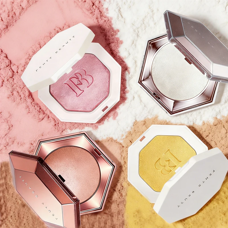 

Двухцветная высокоглянцевая 3D-пудра для тела Fenty Beauty Diamond, осветляющая кожу лица, легко наносится