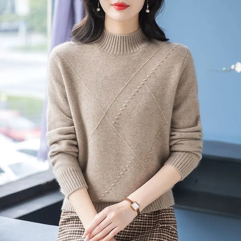 

Женский элитный свитер осень-зима Long Sve Crew Ne Regular Thin Stand up Ball Faion Trend 2024