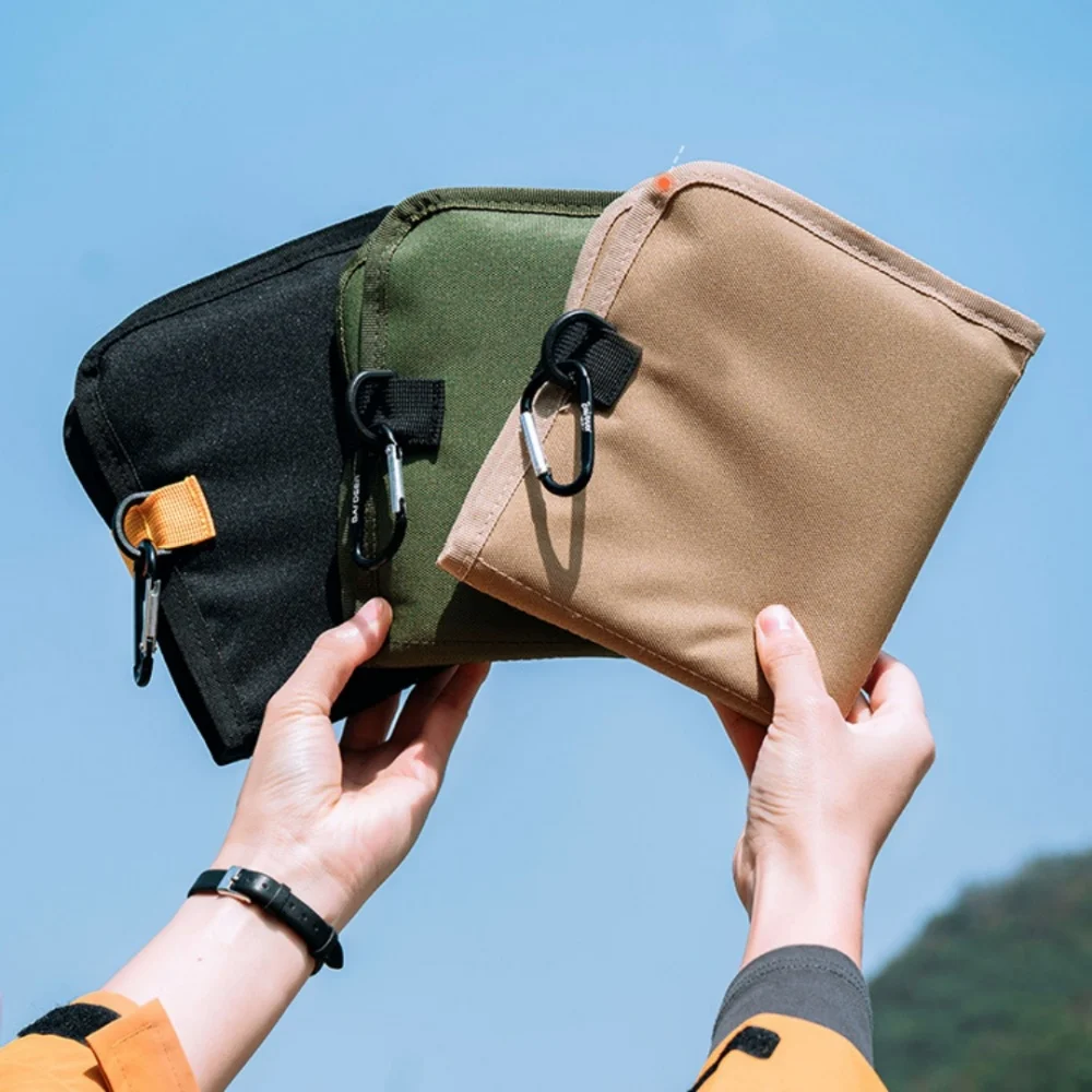 

Outdoor Picnic Camping Mat Foldable Rainproof Sit Pad Waterproof Thickened Beach Seat Cushion Hiking Sitting Pad with Key Buckle
