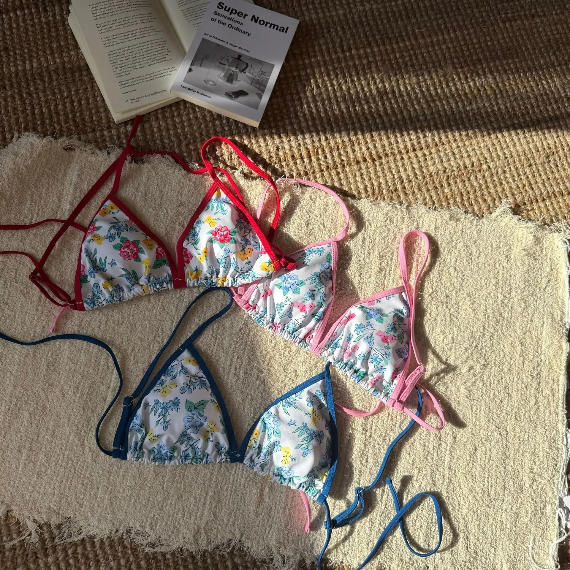 Sexy flor impressão micro mini biquinis define duas peças retalhos v-cintura gravata maiô maiô biquini tankini