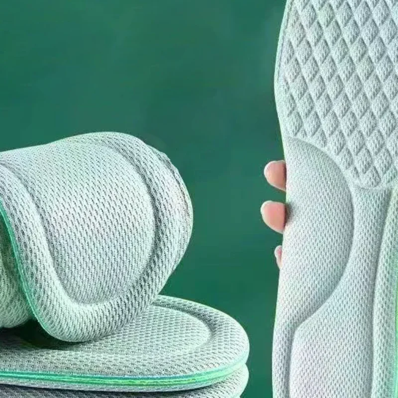 "نعال داخلية من إسفنج الذاكرة للجنسين، مثالية للأحذية الرياضية، تمتص العرق، ويزيل الروائح الكريهة، ويوفر راحة العظام، 2 في كل عبوة"