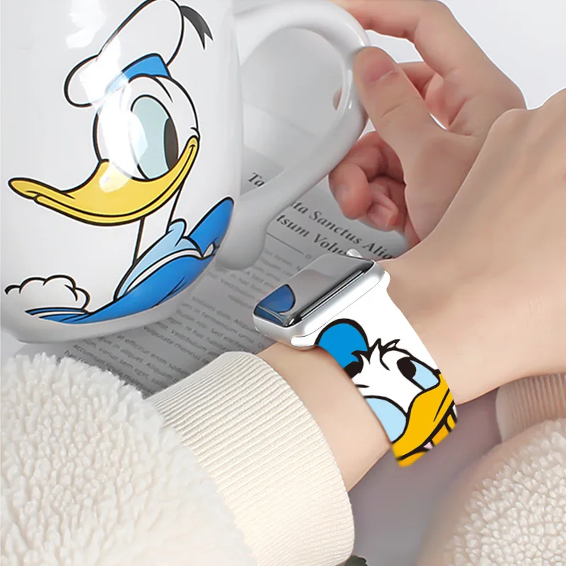 Disney Mickey Mouse Watchband for Apple Iwatch Ultra Band 49mm 45mm 44mm 40mm 41mm 42mm Cartoon Bracelet Series 8 9 7 6 3 5 Se