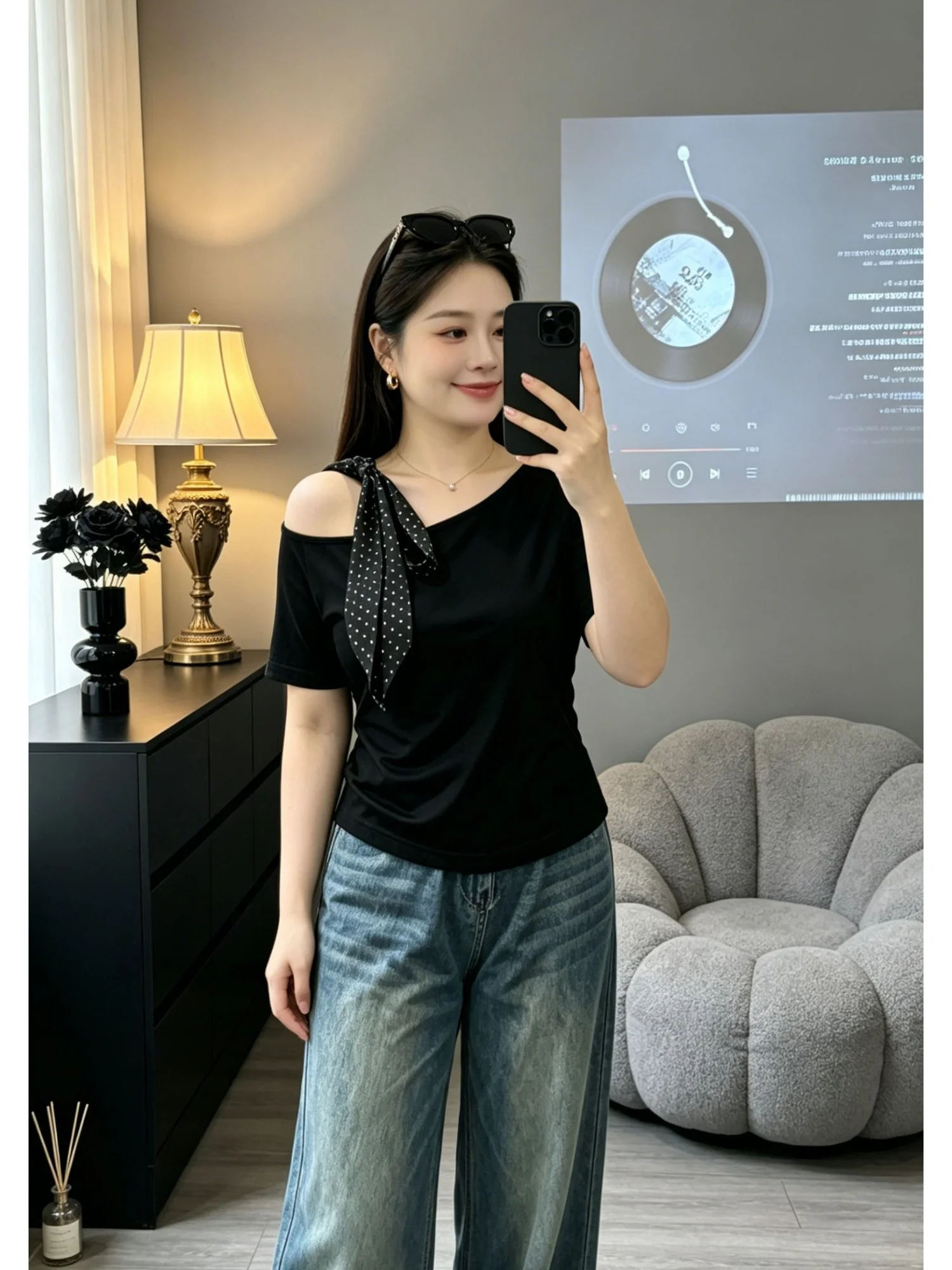 Slimming Large Size T-Shirt with Bow Detail Short Sleeve Black Versatile Shoulder Bared French Style Cotton Top for Women