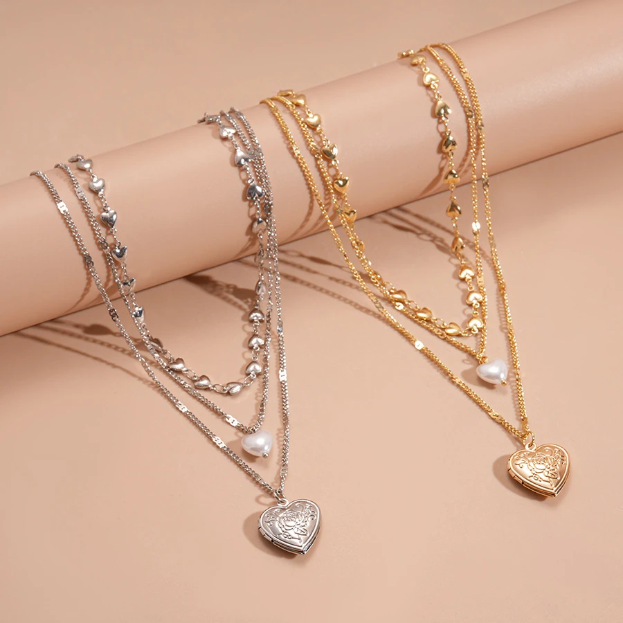 European And American Imitation Pearl Heart Pattern Three-layer Overlapping Sweater Chain French Retro Style Necklace For Women