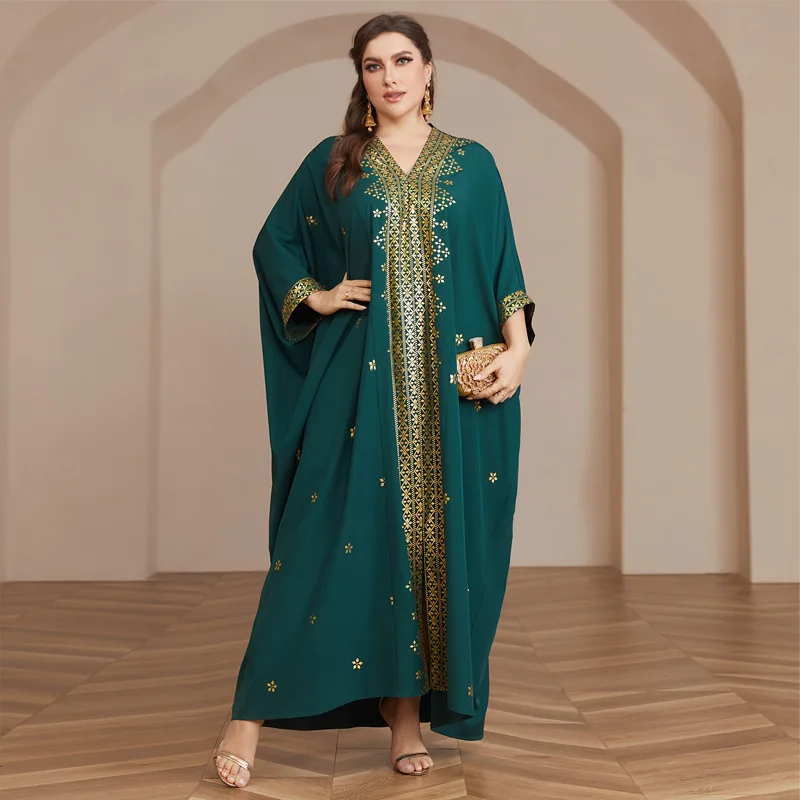 

Middle East Arabic long-sleeved robe dress fashionable simple temperament elegant vacation style high-end banquet party dress