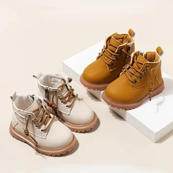 Jesienno-zimowe buty dziecięce 2024 Moda dziecięca Miękka podeszwa Antypoślizgowe buty do kostki Chłopcy Dziewczynki Britain Style Booties Toddler First Walkers