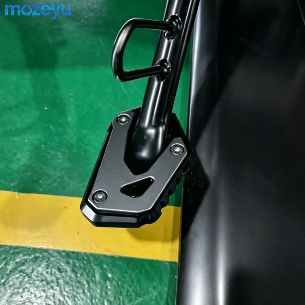 

For SUZUKI GSX-8R GSX8R GSX 8 R 2023 2024 2025 2026 GSX 8R Side Stand Extension Plate Kickstand Enlarger Foot Support Pad