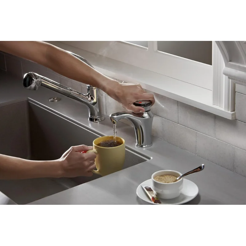 Distributeur d'eau chaude instantanée, système de distribution, chrome précieux