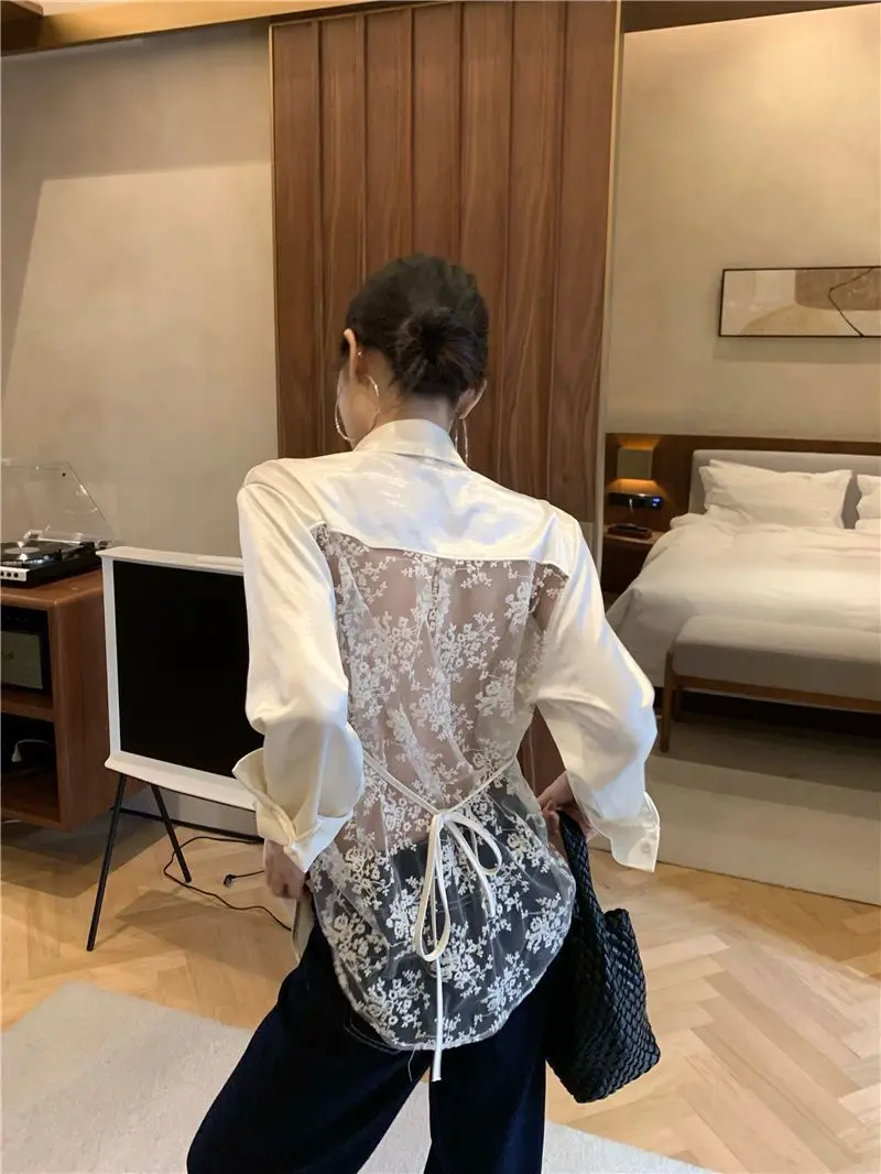 

Новая летняя женская рубашка-топ 2026 года в французском стиле из атласа с вырезом на спине, простая, с длинным рукавом, легкая, роскошная, солнцезащитная