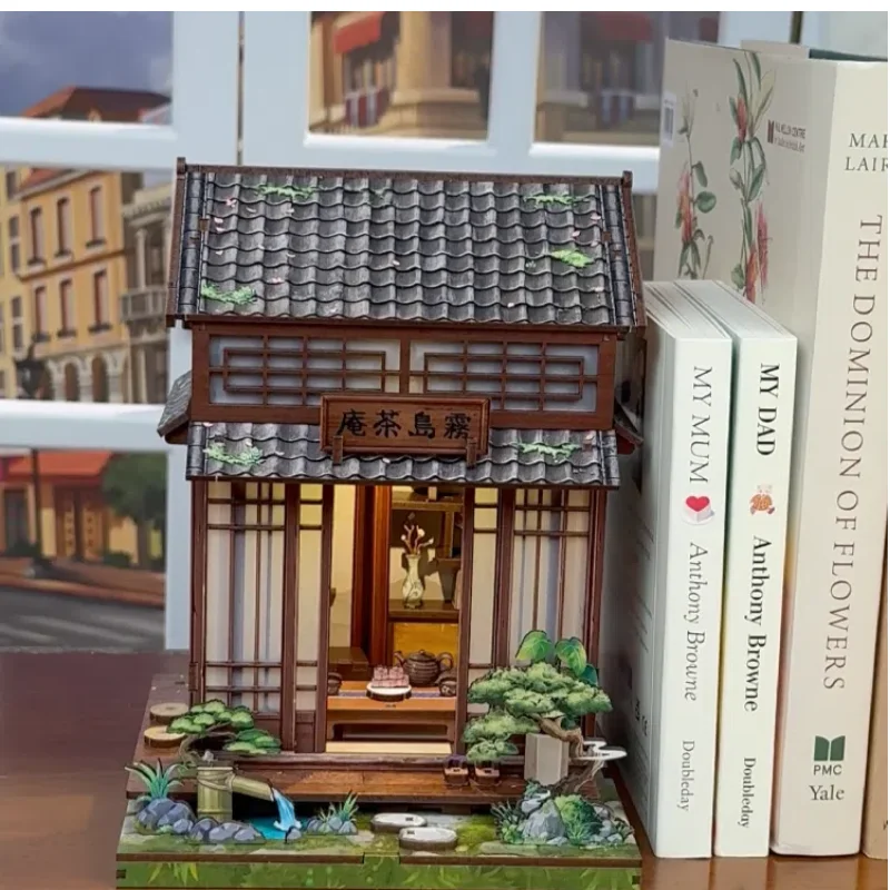 

CUTEBEE Book Nook Kit DIY Doll House