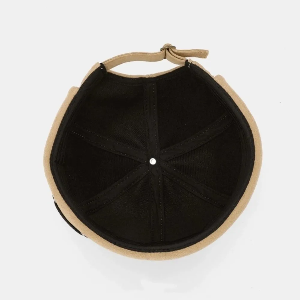 قبعة عصرية قابلة للتنفس بدون إطار قابلة للتعديل بلون سادة قبعة صغيرة للجنسين