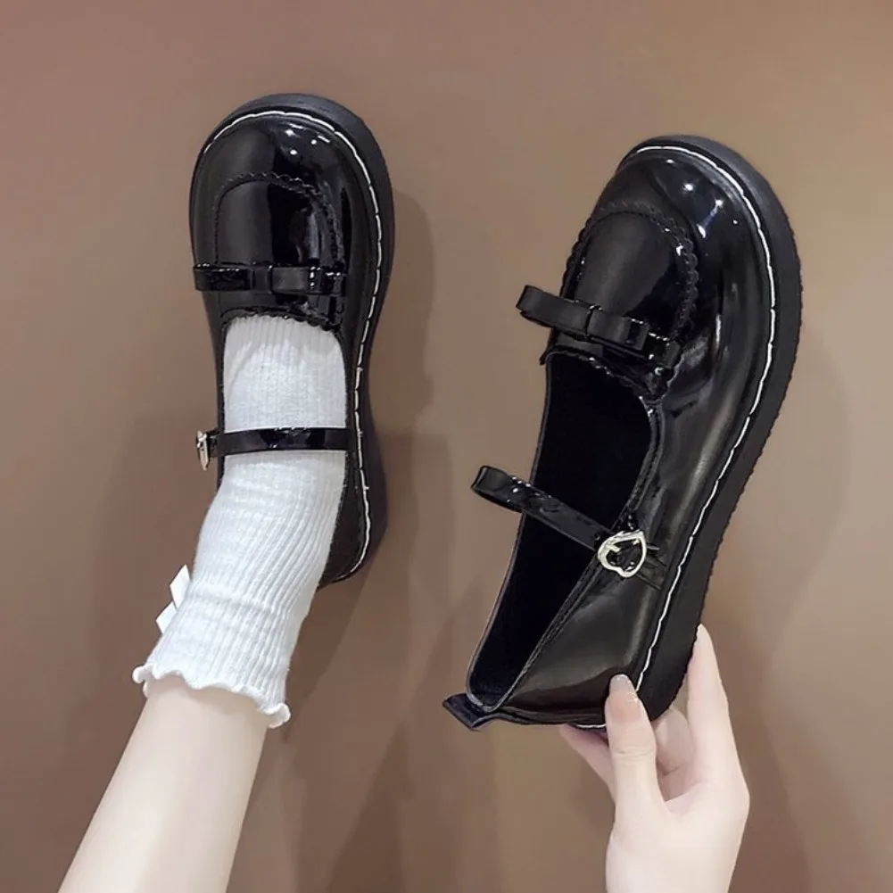 2026 Neue Frühlings-Lolita-Damen-Mary-Jane-Schuhe, schlichte, flache Schuhe mit runder Zehenpartie, Damen-Lederschuhe im schlichten Outdoor-College-Stil – Detail 11