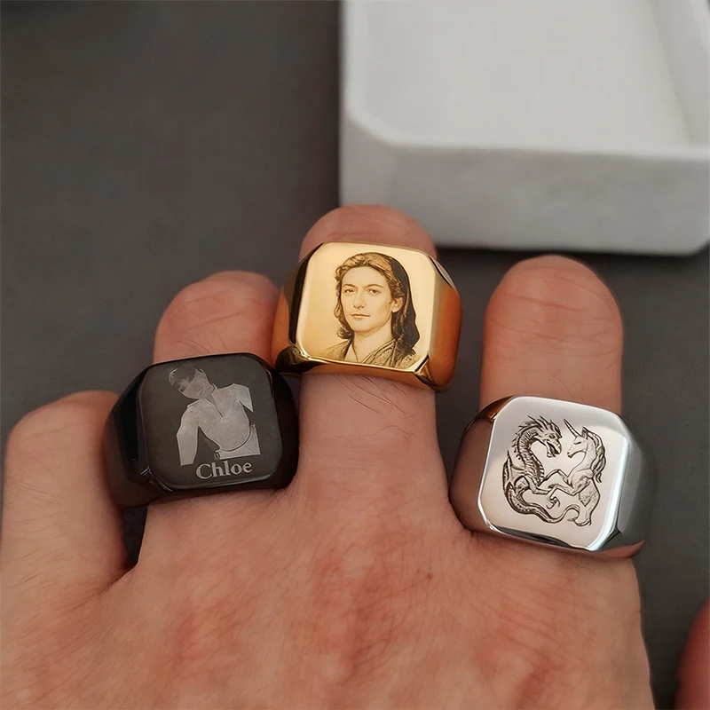 Custom Mens Rings Engraved Photo Stamp Logo Letter Fashion Gold 18mm Stainless Steel Jewelry Wide Ring For Man Party Accessories