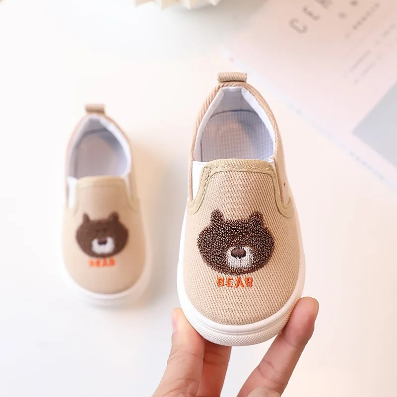 Korean Style Little Bear Embroidered Children\'s Canvas Shoes Spring and Autumn New Boys and Girls Soft Soled Baby Indoor Shoes