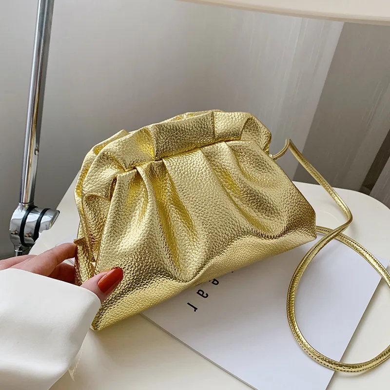 

Luxurious Gold Cloud Bags for Women Leather Hobos Retro Cloud Crossbody Bags Small Phone Bag Design Clutch Clip Bag Female Bolsa