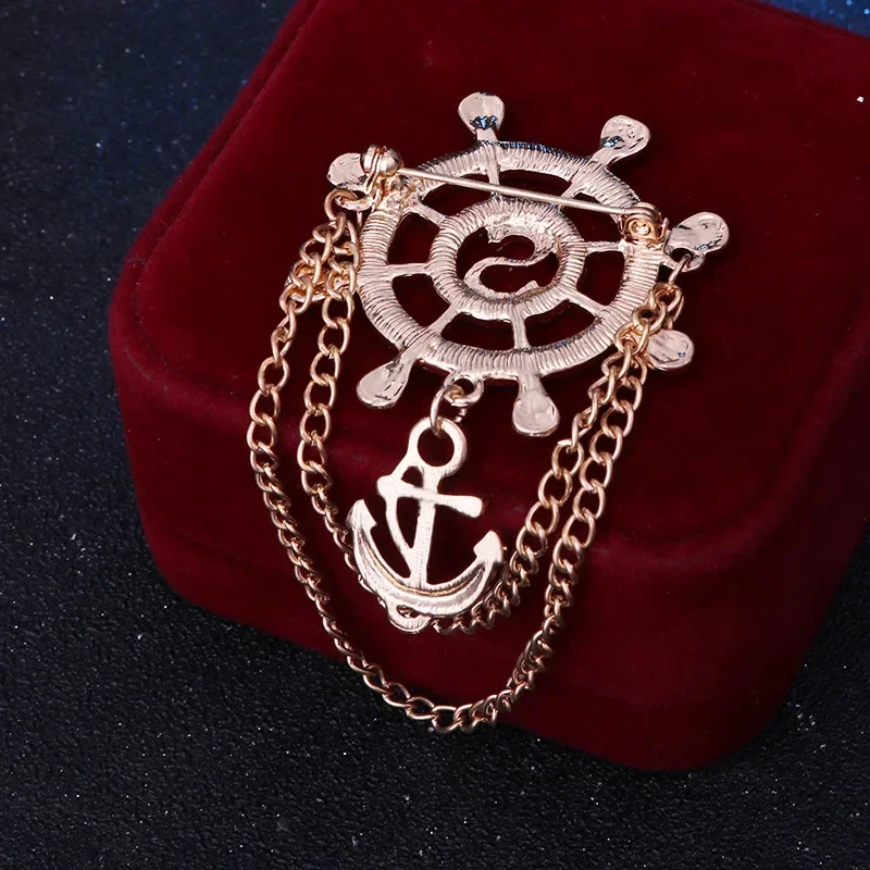 New Crystal Rudder Brooch Anchor Rhinestone Tassel Chain Lapel Pin Men\'s Suit Collar Pins Fashion Brooches for Women Jewelry