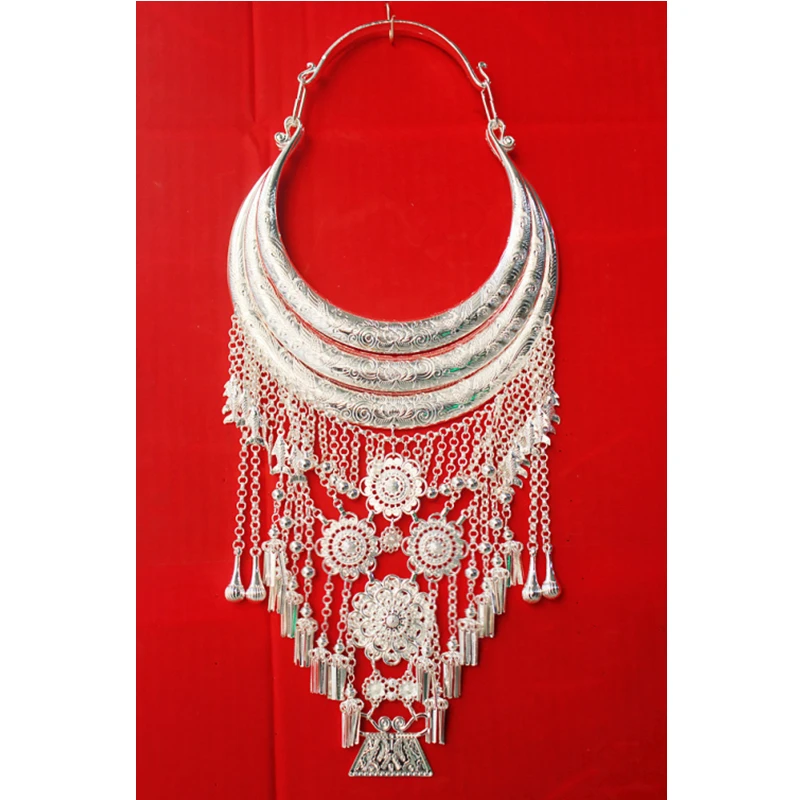 

Hmong Necklace Pendants for Women Exaggeration Miao Silver Jewelry Boho Collar Tassel Festival Accessories Colier Hmong