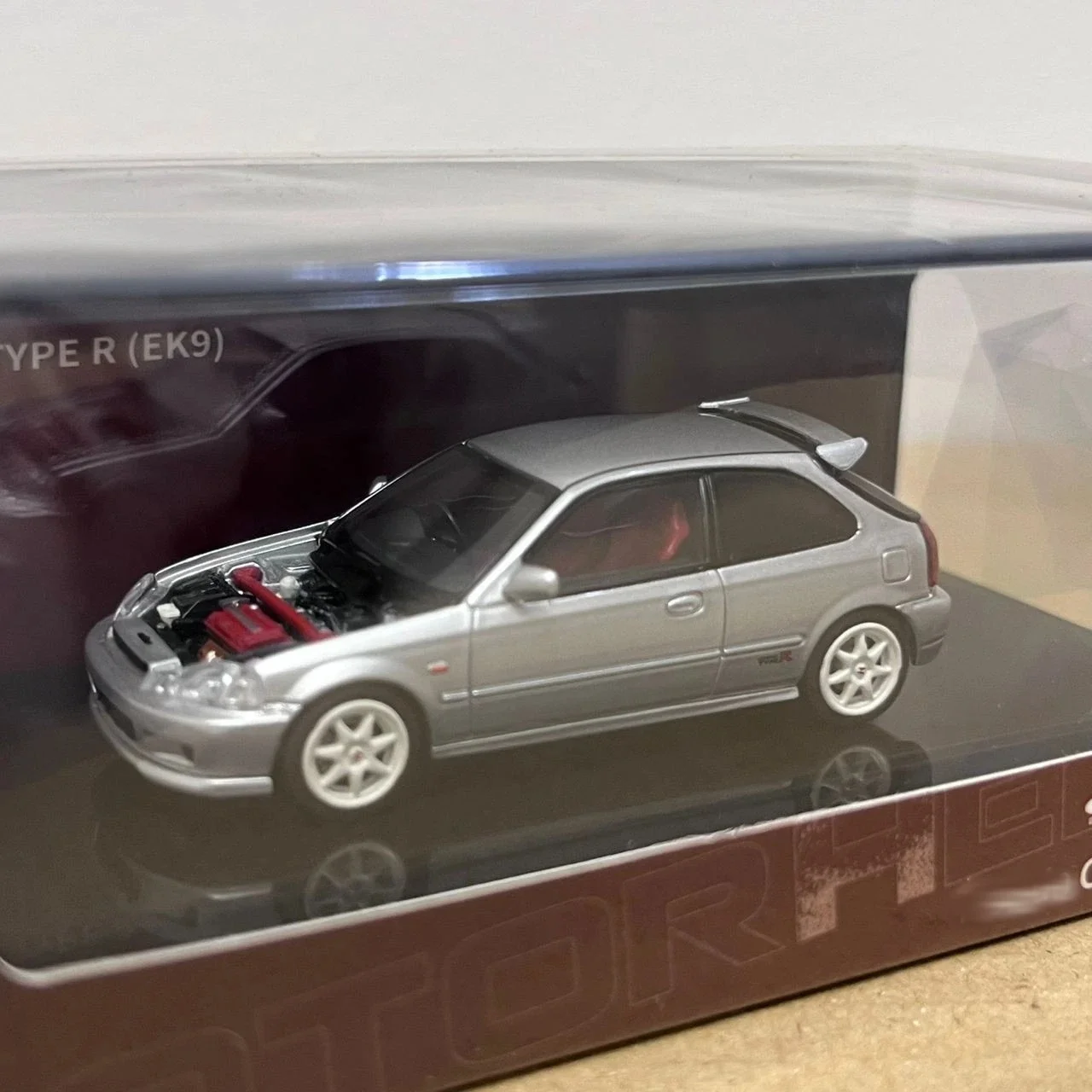 MotorHelix 1:64 Civic Type R EK9 Vogue Silver Metallic MH64-M65004 Sealed