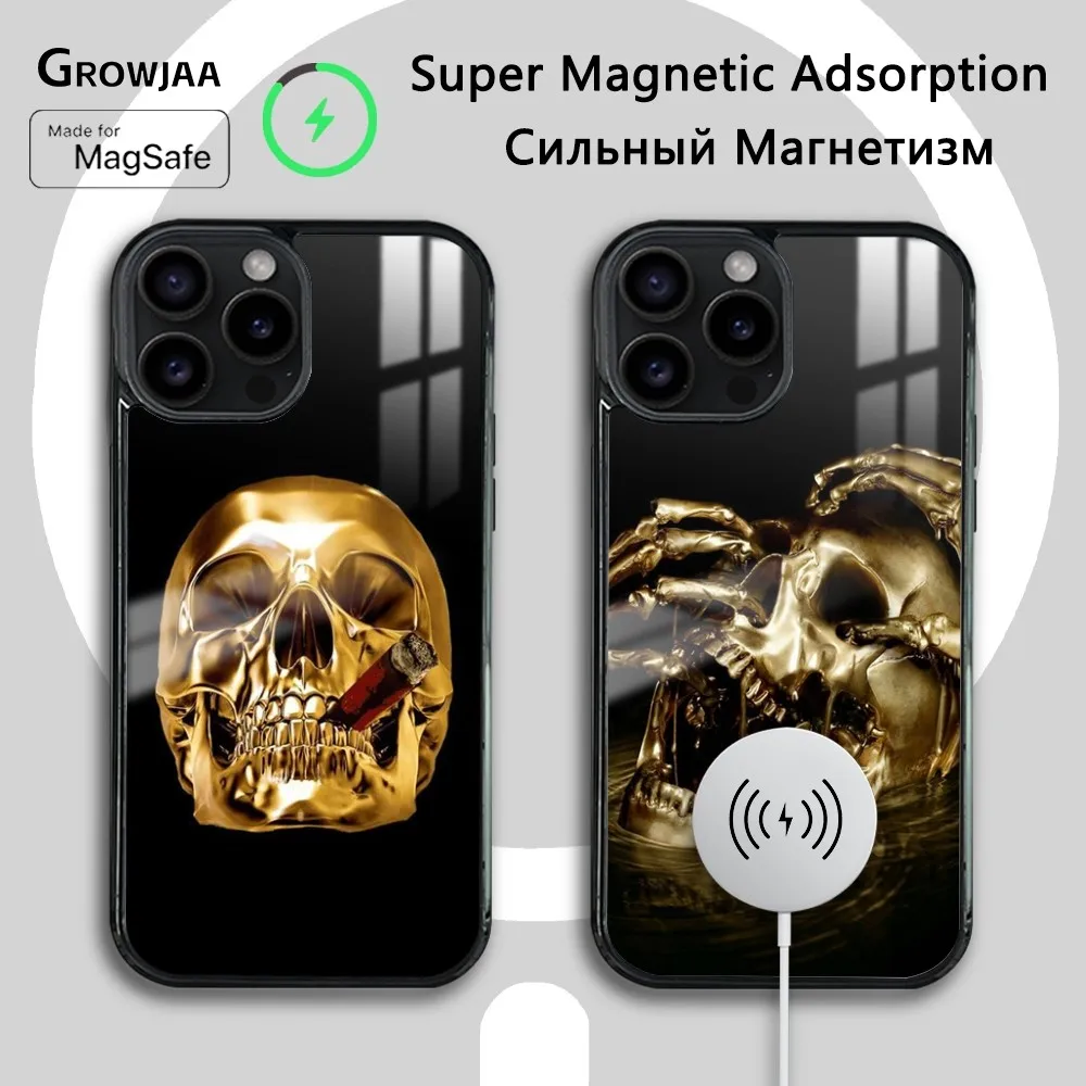 

Golden Skull Phone Case For iPhone 15 14 13 12 11 Pro Max Plus Magsafe Wireless Charging Cover