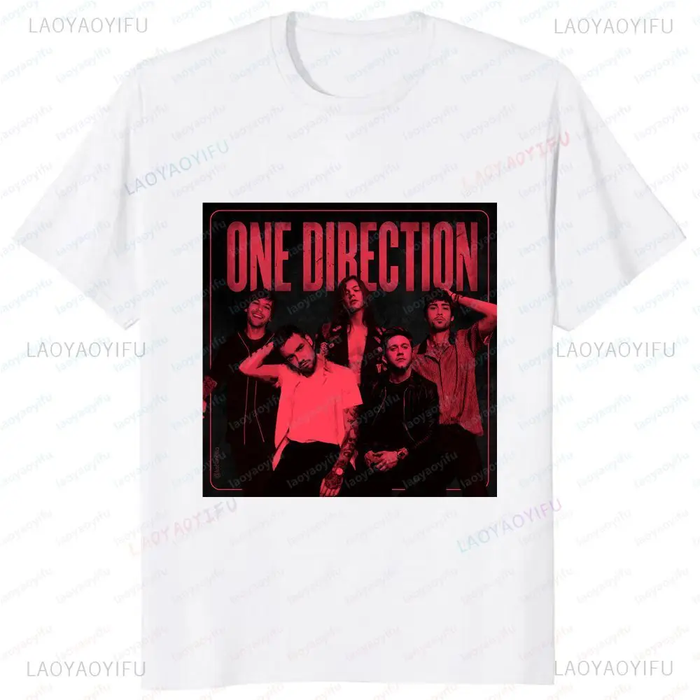 A Stylish Casual Unisex T-shirt in Memory of The Band's Classic One Direction Patterned Top