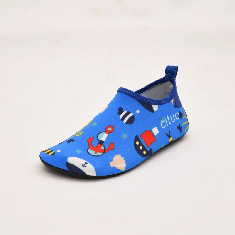 Bambini ragazzi ragazze Cartoon Swim Water Shoes calzini Aqua a piedi nudi scarpe antiscivolo Surf pesca immersioni bambini pantofole Indoor