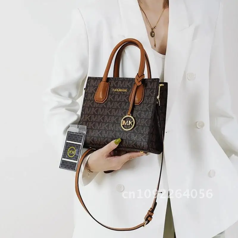 Рисунок 5 - Новая модная женская большая сумка