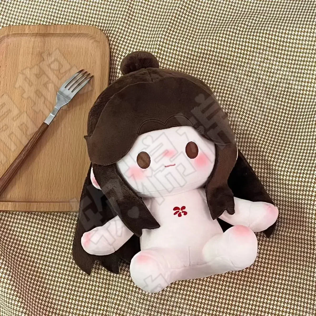 Carino Anime Tian Guan Ci Fu Xie Lian Hua cheng 20 CM Seduta Figura Peluche di Cotone Corpo della Bambola Vestire Peluche Cuscino Giocattoli Regalo