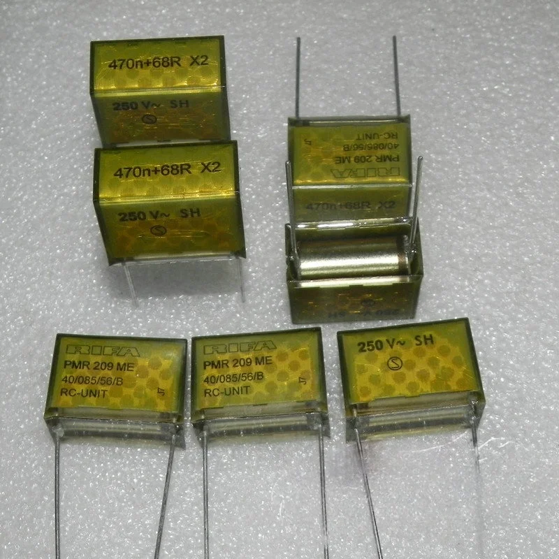 

RIFA PMR209ME 250V470NF+68R 0.47uf+68R P-28 PMR209