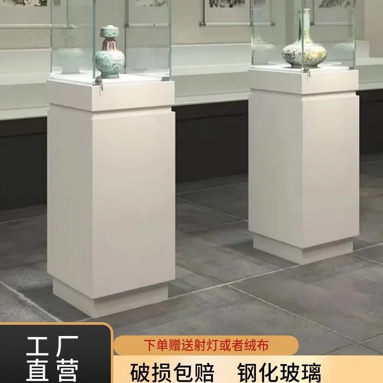Wooden jewelry, jade ceramics, display cabinets, glass counters, museum cultural relics exhibition storage