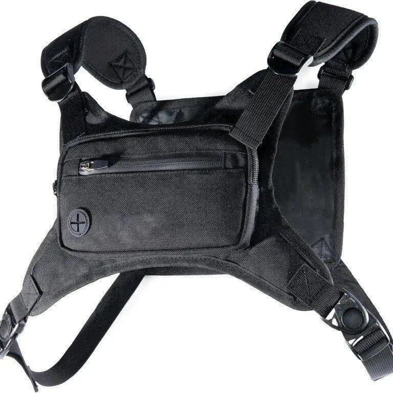 Portable Outdoor Fitness Running Sports Vest Chest Bag Unisex Lightweight Pouch for Active Lifestyle Sewn Line Detail