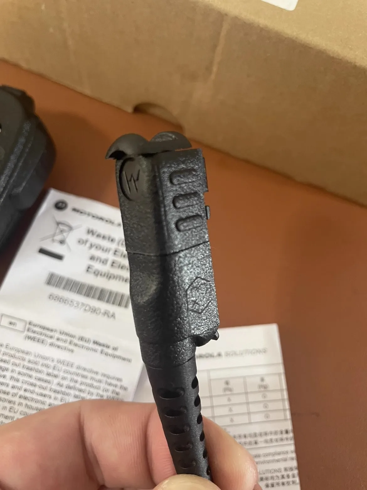 Para Xir P6600i Xir P6620i Mtp3150 Mtp3250 Walkie Talkie intercomunicador a prueba de explosiones con micrófono de mano y hombro PMNN4076A