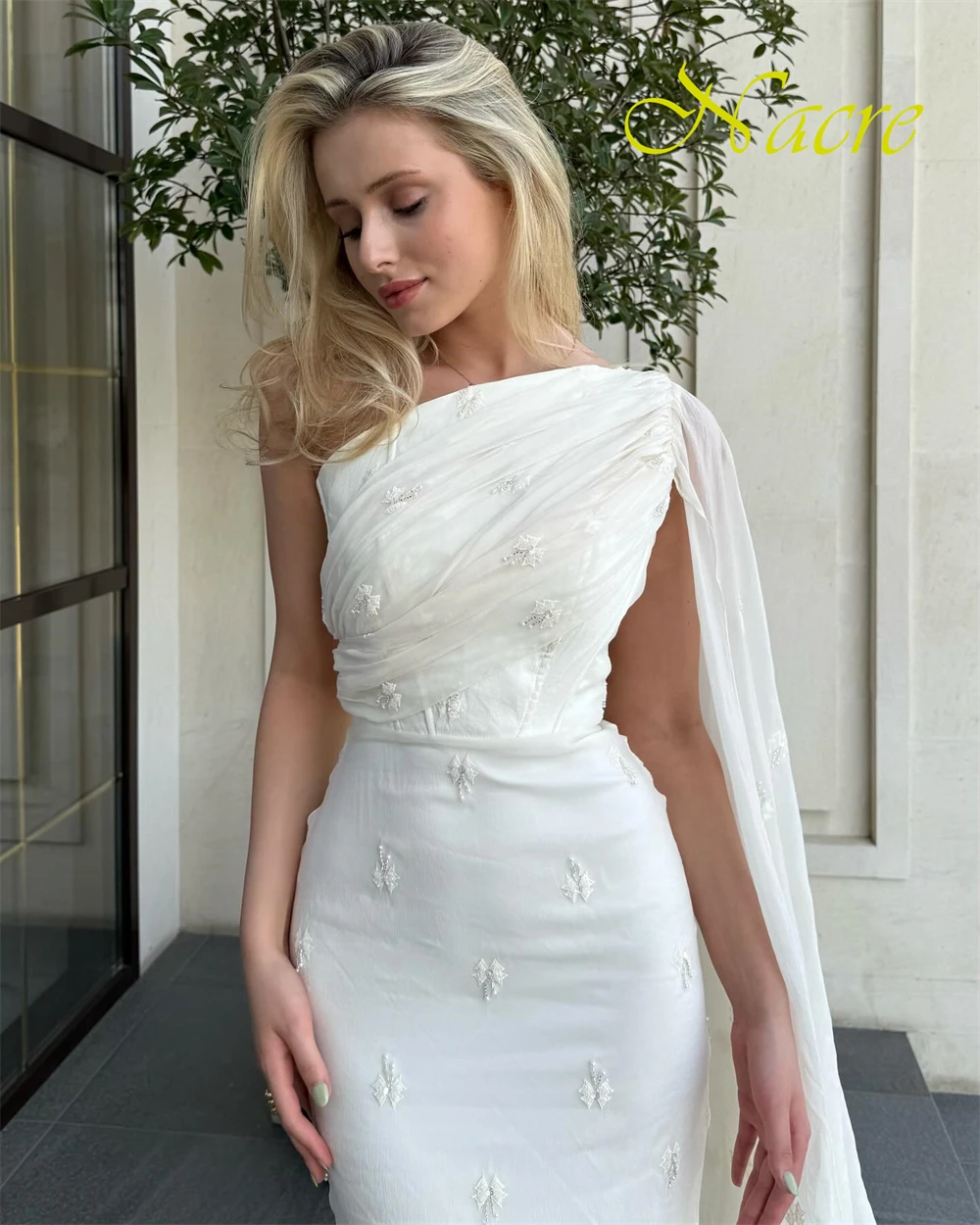 Aangepaste luxe mouwloze avondjurk met één schouder Temperament Bloemen Feestjurken Delicate tule bruidsjurken