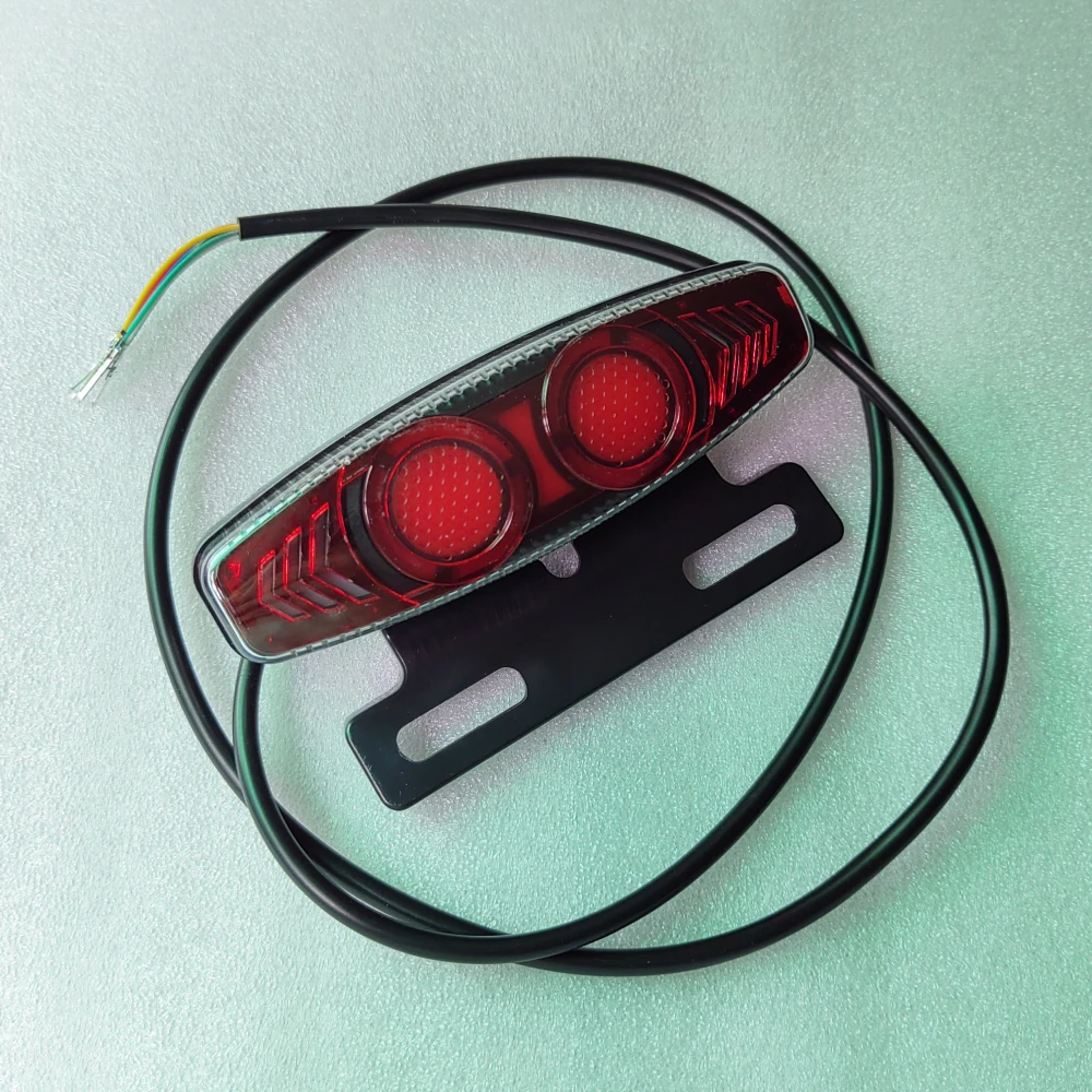 1Pc LED Electric Bike Tail Light 36V 48V Universal Motorcycle Ebike Rear Lamp With Dynamic Turn Signal Position Brake Function