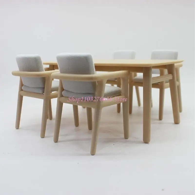 R6FD Miniatur Dollhouses Dining Set mit 4PCS -Stuhl für die Verbesserung der realistischen Skala -Szene -Display