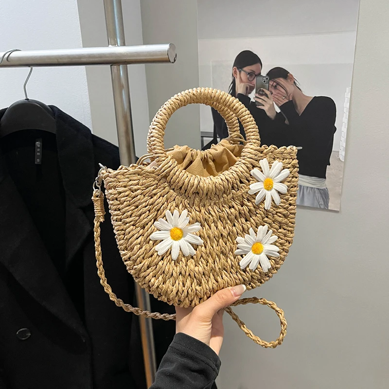

Fashion Hand-Woven Straw Beach Bags Women Handbags Moon Basket Shoulder Bag Summer Bohemian Travel Crossbody Bags