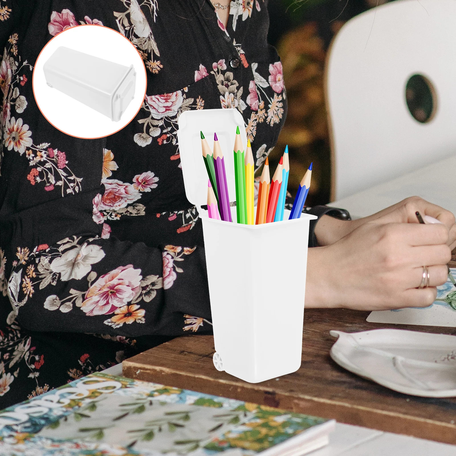 

4pcs Mini Trash Can For Desk: Cute Cartoon Small Plastic Waste Bin For Office - Creative Pen Holder Garbage Can For Home Office