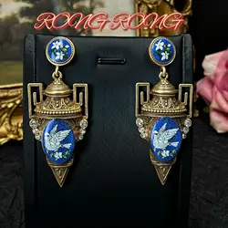 Medieval Western Antiques, Heavy-duty Old Pigeon Earrings, European and American Brooches, Retro Court Style Exaggerated Earring