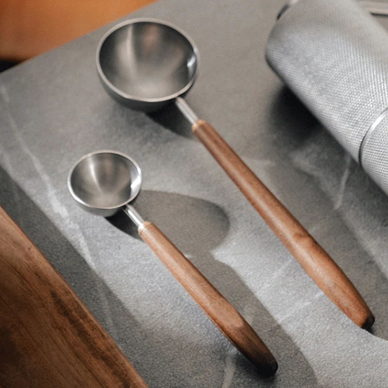

Wooden Handle Stainless Steel Coffee Scoop Tablespoon Measuring Spoon Walnut Wood Long Handle Coffee Spoons Cafe Decoration