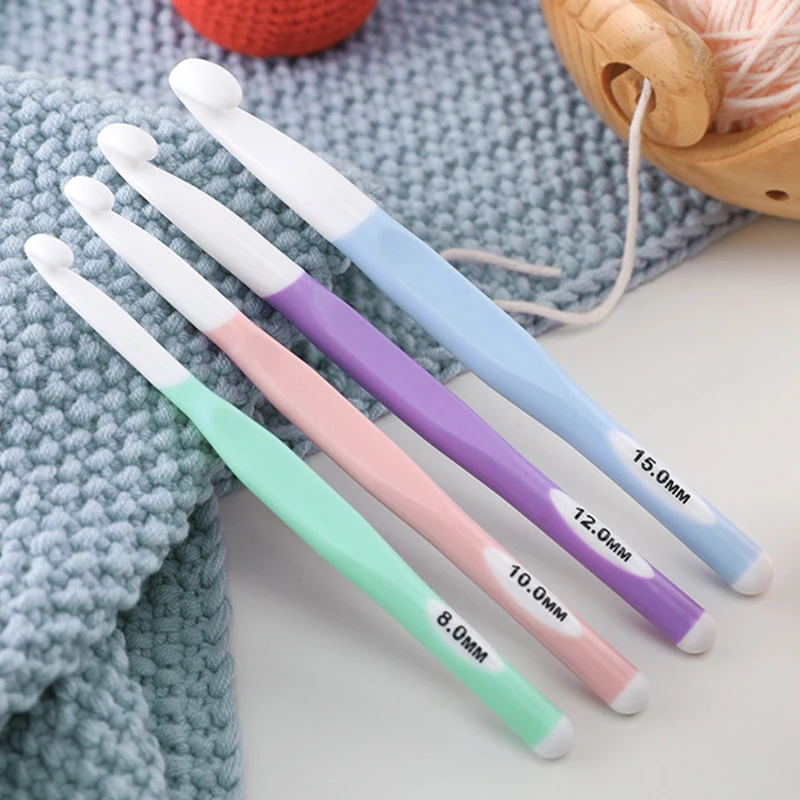 Рисунок 6 - Набор больших крючков унисекс для