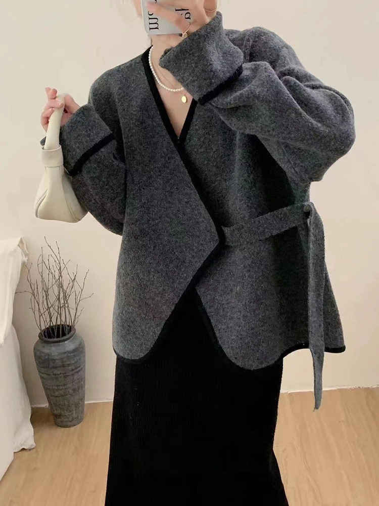 LANMREM Women Knitted Cardigan V Neck Color Block Loose Korean Style Female Fashion Bandage Sweater 2024 Autumn New 2Z2428