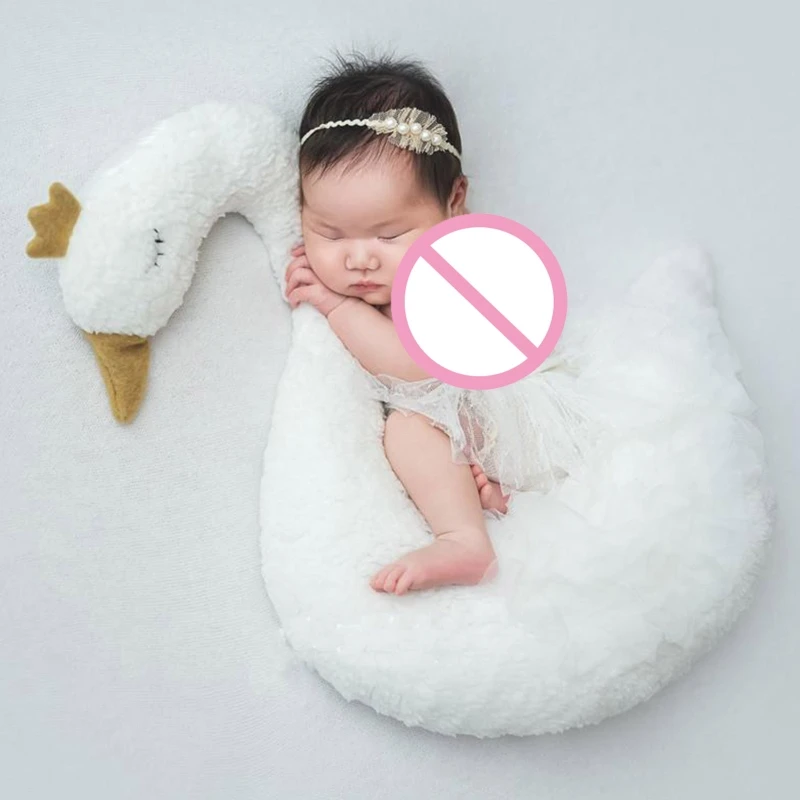 Newborn Photography Props Swan Posing Cushion Baby Photo Shooting Props Cute Photo Backdrop Accessories for Baby Shower