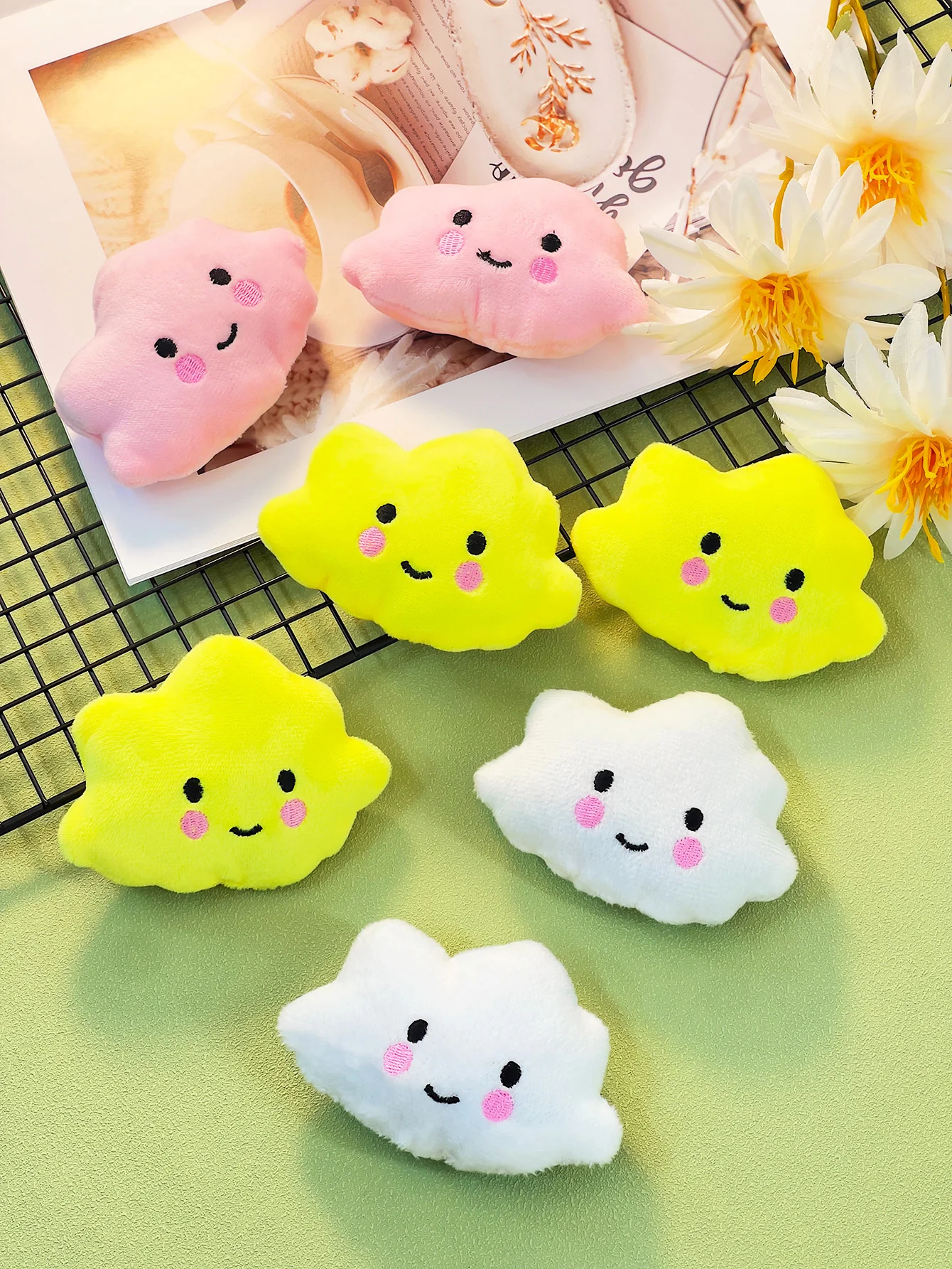 3 cute cartoon little cloud pet plush toys to relieve boredom accompanied by a voice called play pet toys