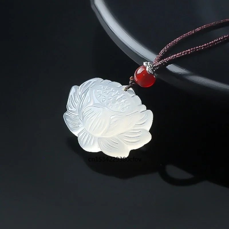 

Natural White Agate Chinese Jade Lotus Fox Pendant Necklace Charm Jewellery Fashion Accessories Hand-Carved Luck Amulet Gifts